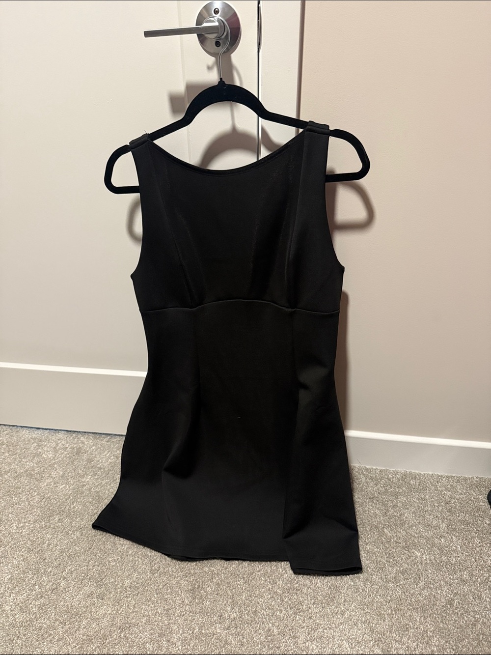 Classic Black Sleeveless Sheath Dress